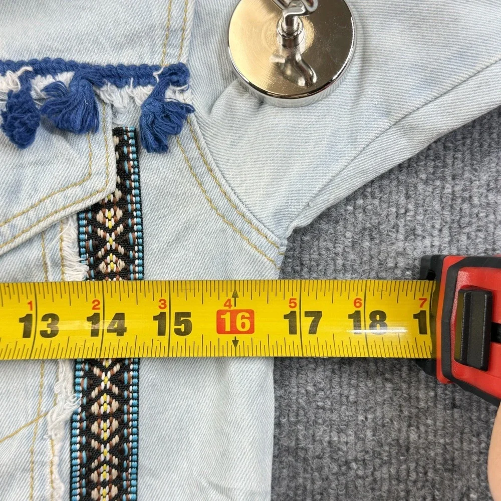 Denimland Paris Collection Jacket Distressed Collar Southwestern Tribal -‎ Small